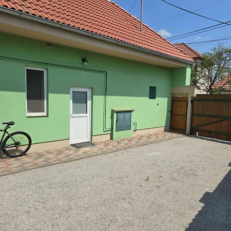 Dovolenkový dom House Kolarovo